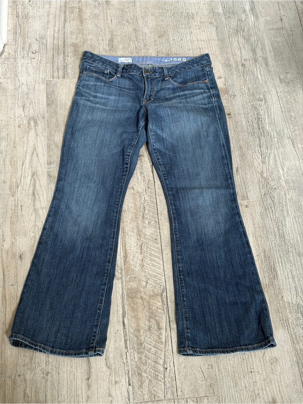 GAP 1969 Sexy Boot 30/10a Medium Tint Cotton Jeans